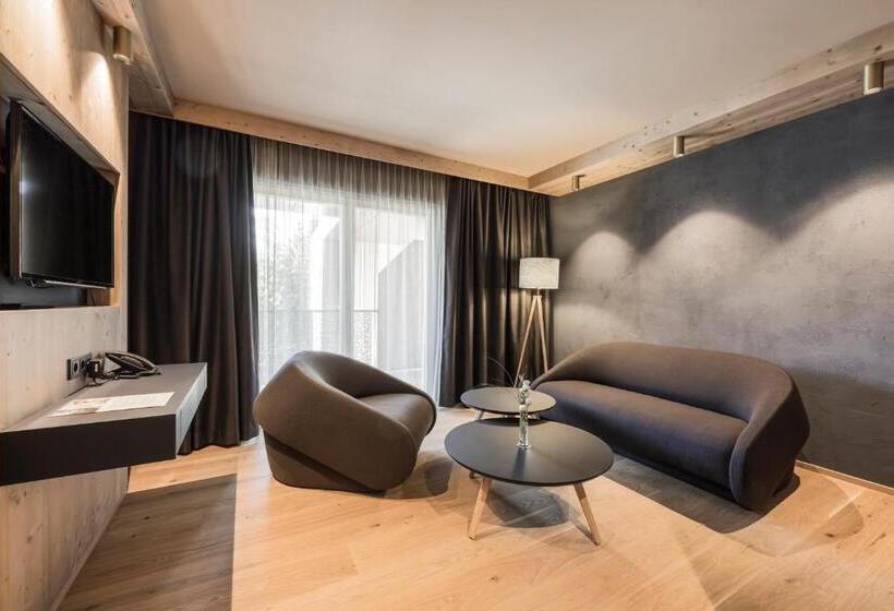 فندق Kristall Adults Only