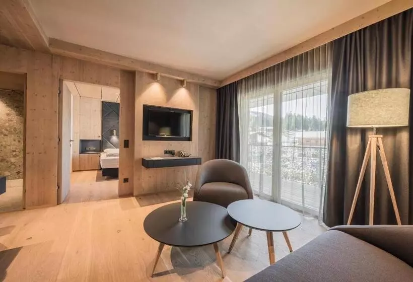 ホテル Kristall   Adults Only