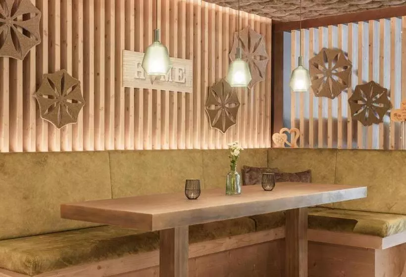 ホテル Kristall   Adults Only