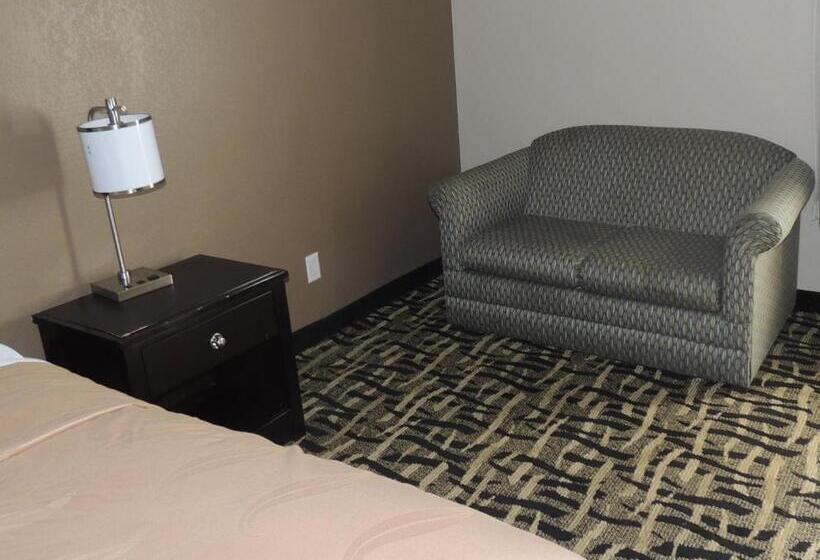 فندق Quality Inn