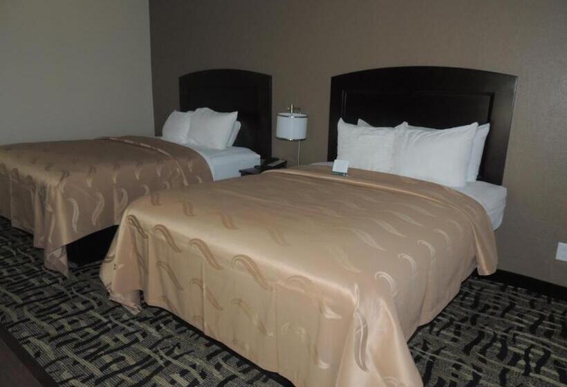 فندق Quality Inn