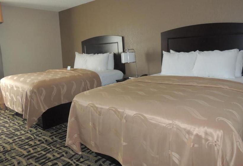 فندق Quality Inn