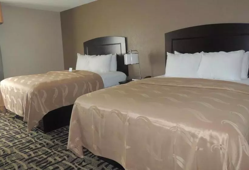 ホテル Quality Inn