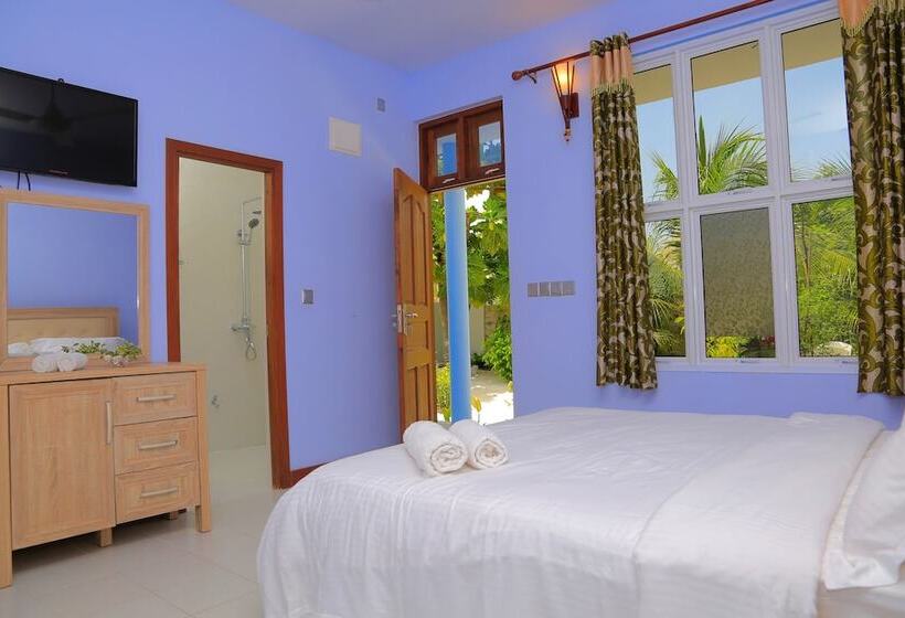 پانسیون Mala Maldives Dhangethi