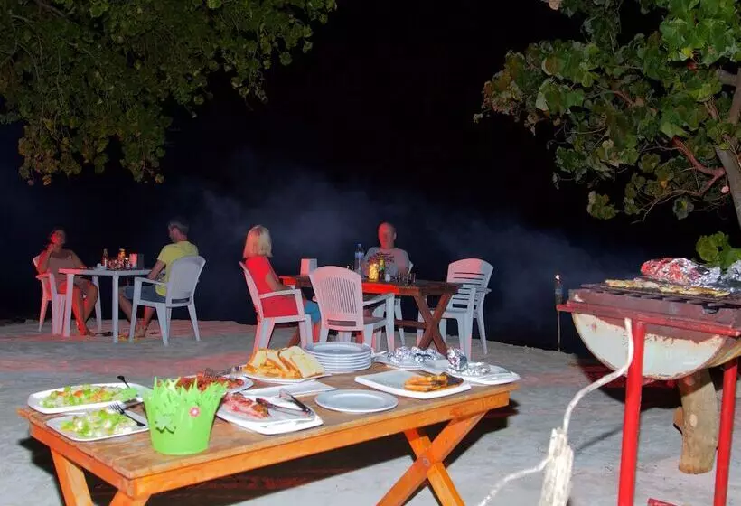 پانسیون Mala Maldives Dhangethi