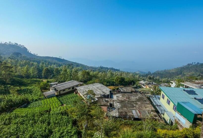 منتجع Srilak View Holiday Inn