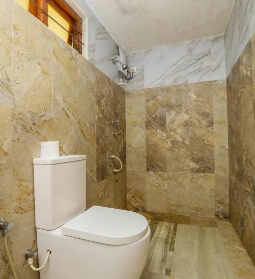 منتجع Srilak View Holiday Inn