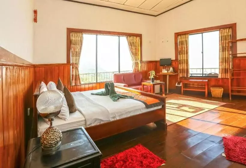 リゾートホテル Srilak View Holiday Inn