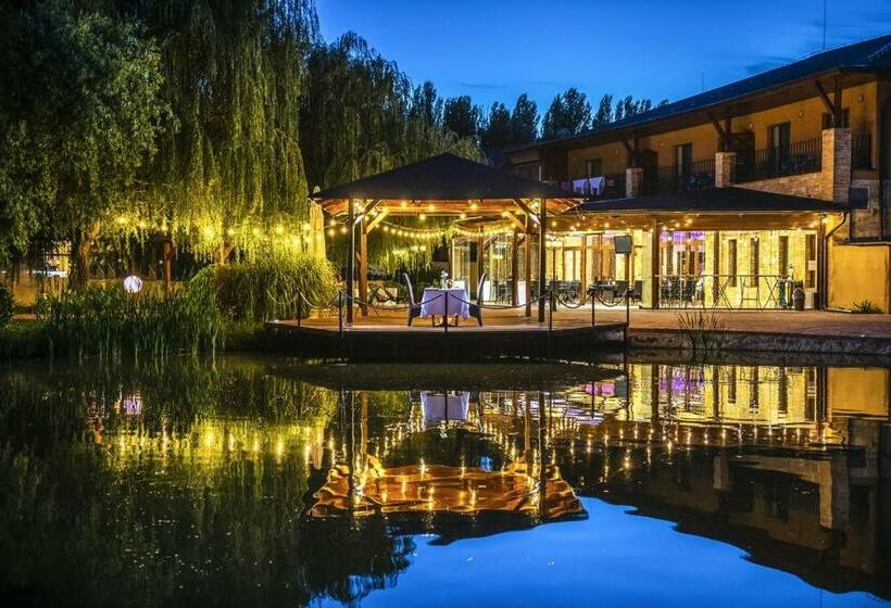 Session Hotel Ráckeve