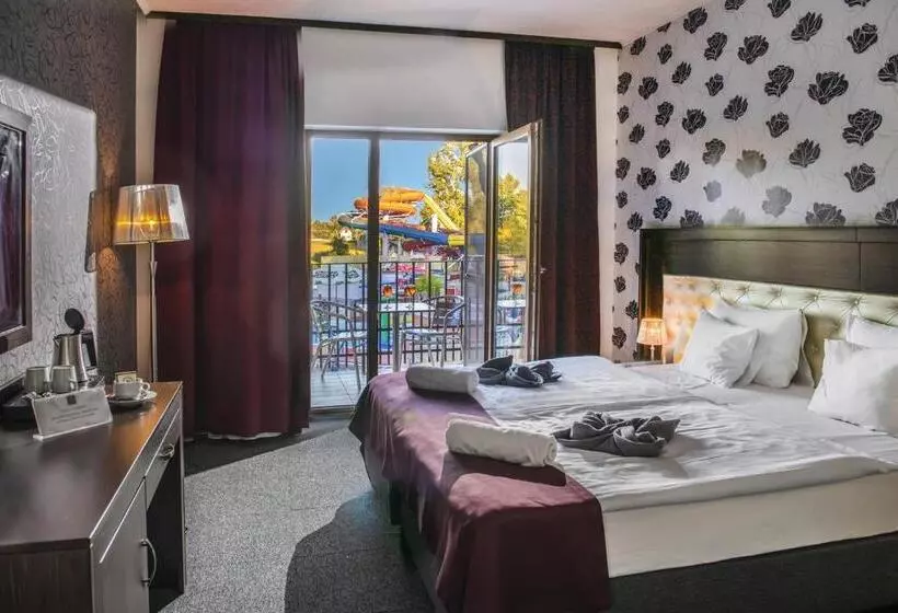 Session Hotel Ráckeve