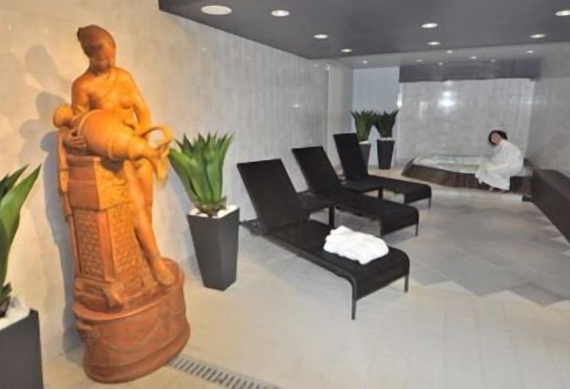 Citotel Le Relais Du Bellay