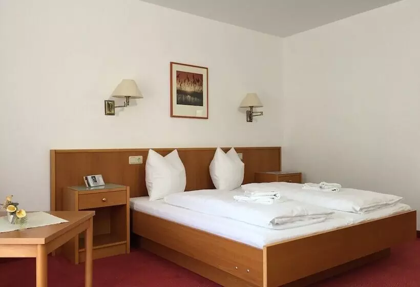 Gut Hotel Pommernhotel Barth