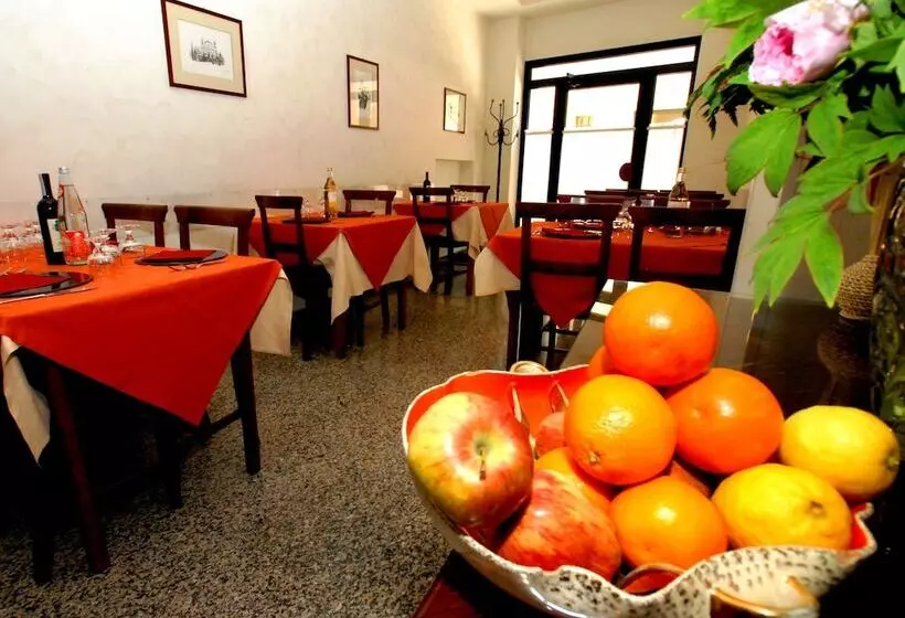 호텔 Albergo Umbria