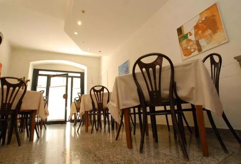 호텔 Albergo Umbria