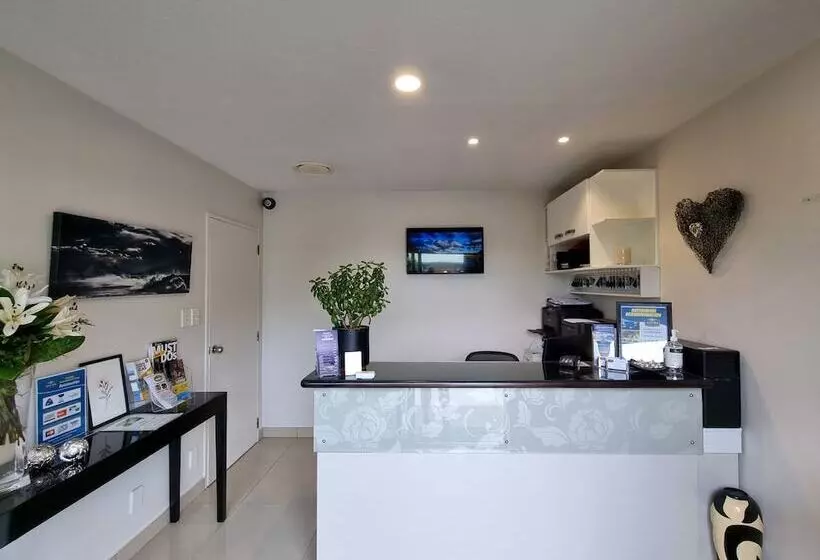 فندق Asure Highpark Motor Inn