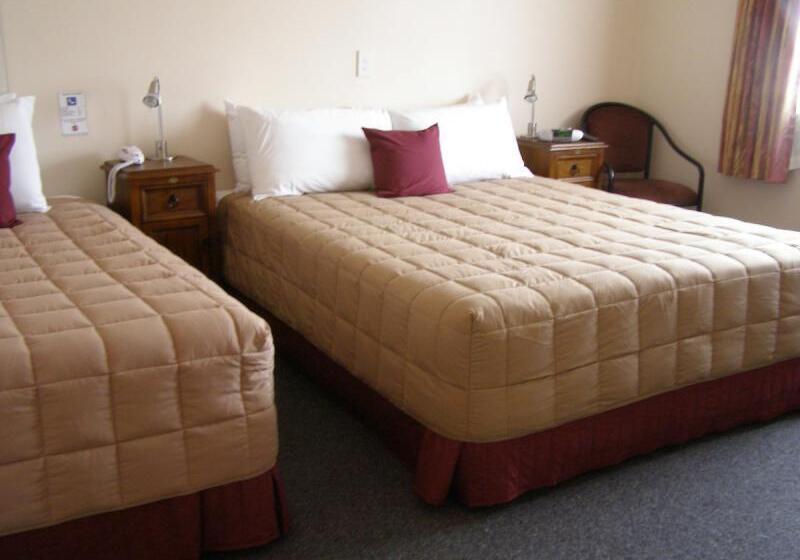 فندق Asure Highpark Motor Inn