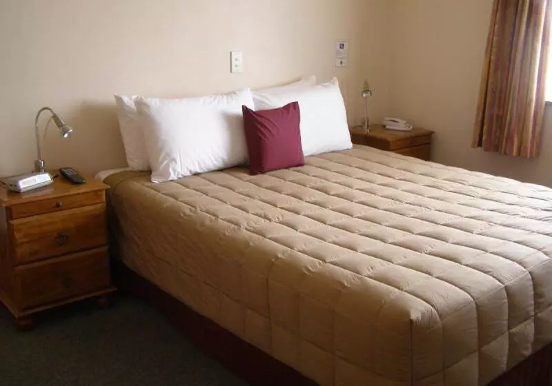 فندق Asure Highpark Motor Inn