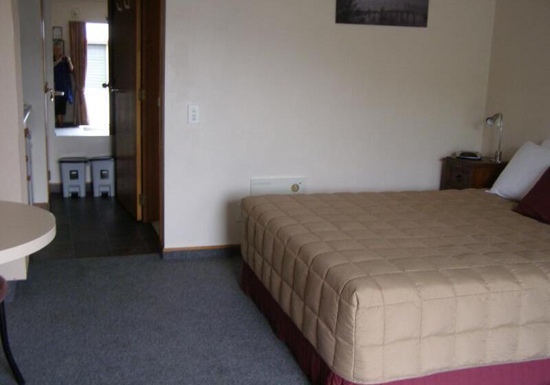 فندق Asure Highpark Motor Inn