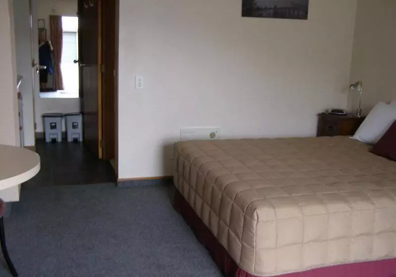 فندق Asure Highpark Motor Inn