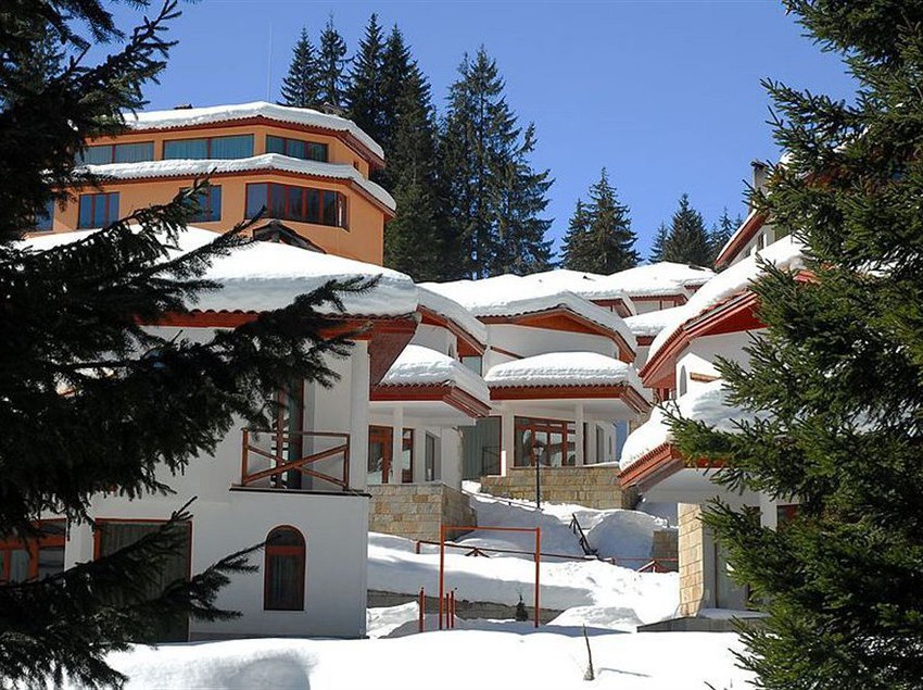 Chalets At Pamporovo Village