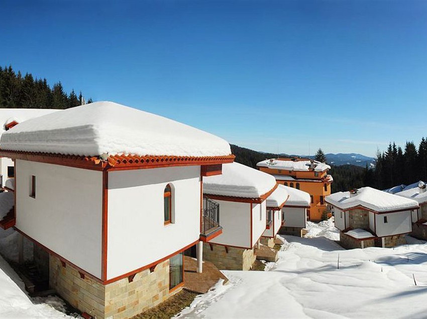 Chalets At Pamporovo Village