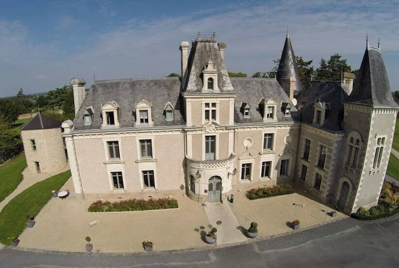 ホテル Château De La Barbinière