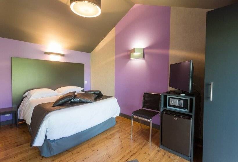 ホテル Château De La Barbinière