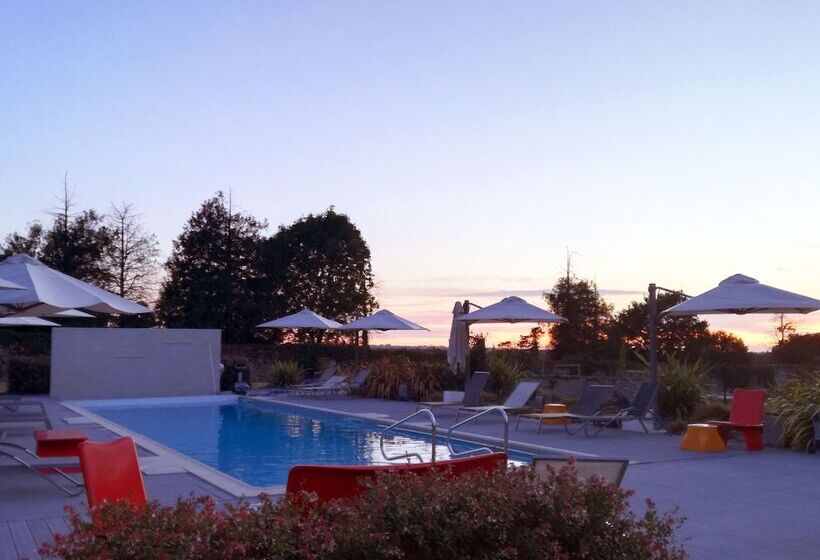 ホテル Château De La Barbinière