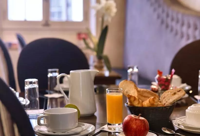 هتل De Guise Nancy Vieille Ville