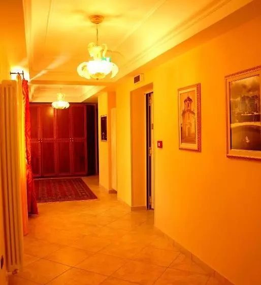 酒店 Duca Di Calabria