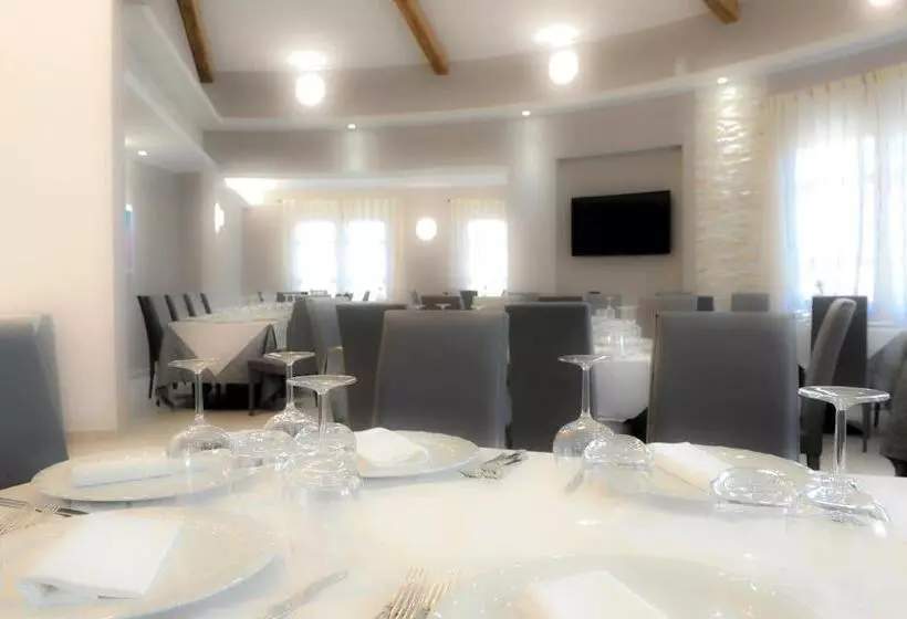 酒店 Duca Di Calabria