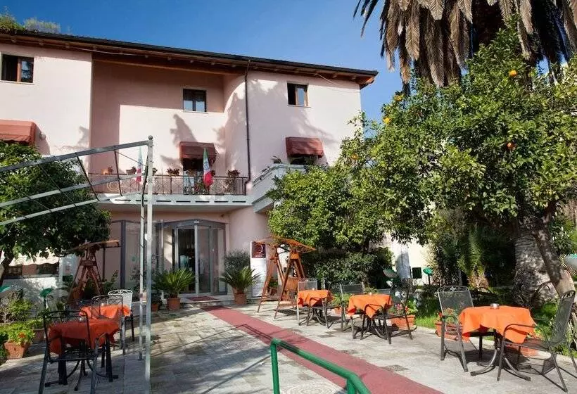 호텔 Fattoria Stocchi