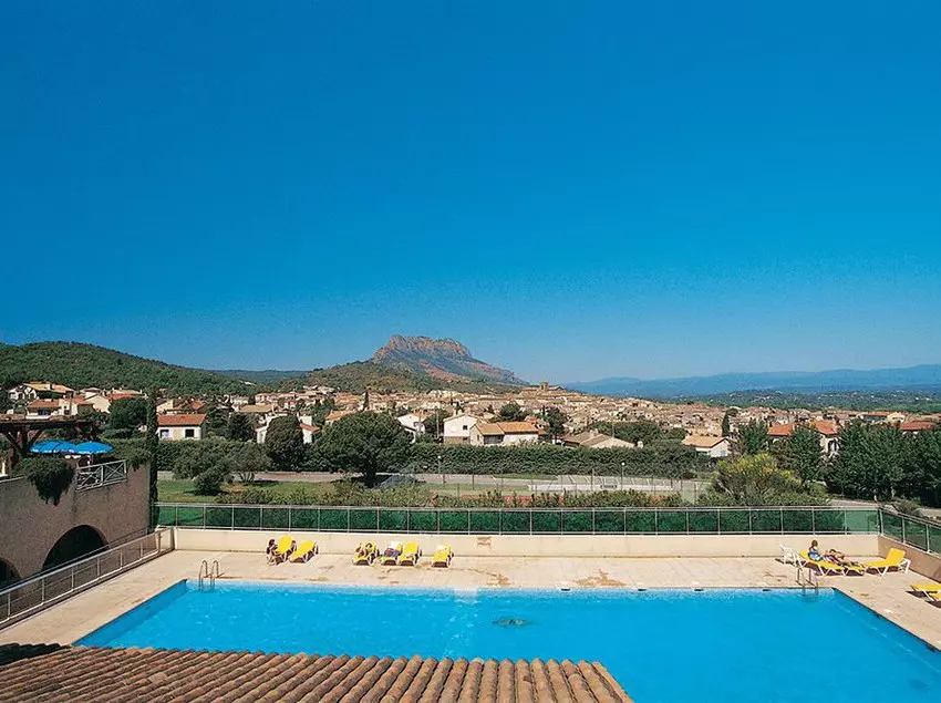 Отель Hôtel Club Vacanciel