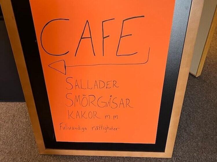 فندق L Angoringen