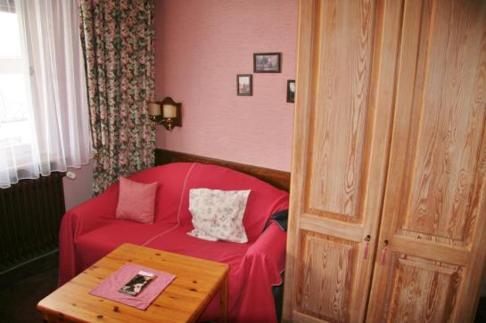 펜션 Landgasthof Falken