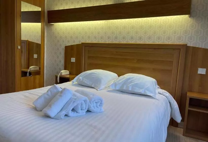 酒店 Le Relais De La Place