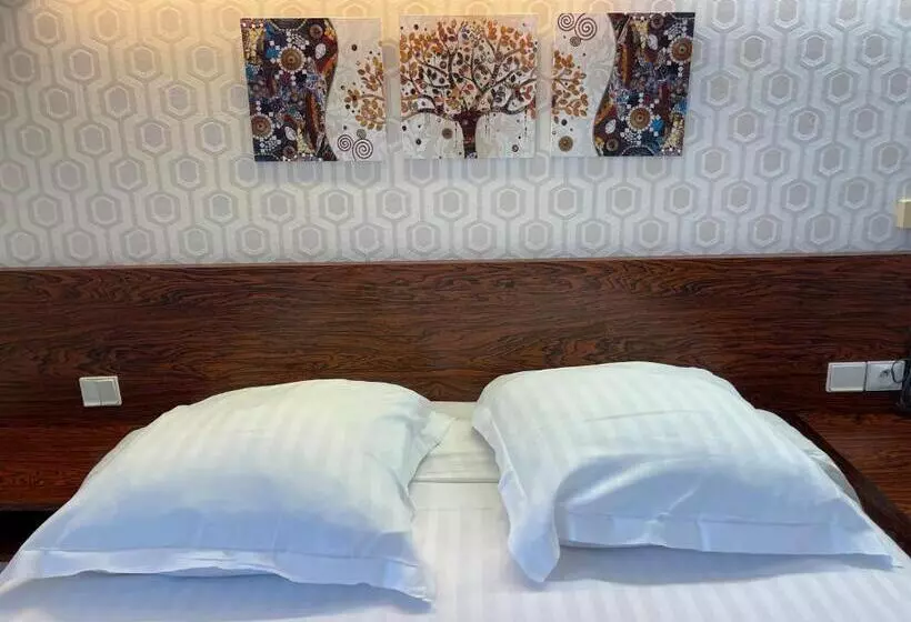 酒店 Le Relais De La Place