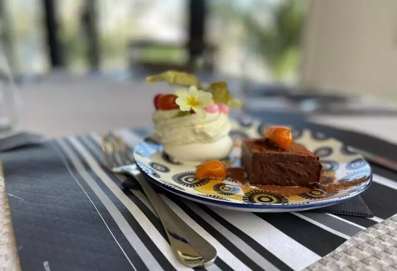 酒店 Le Relais De La Place