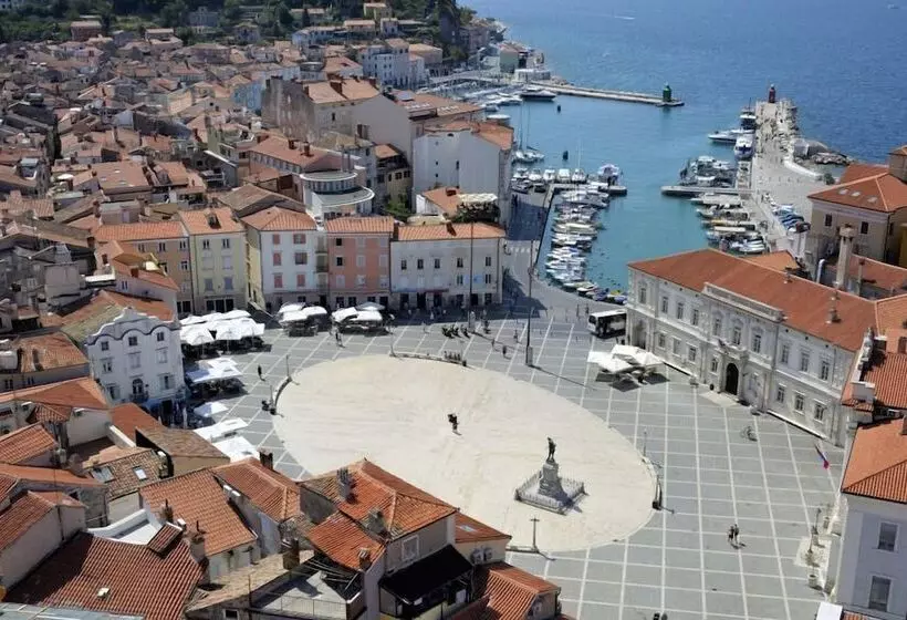 هتل Oleander  Oleander Resort