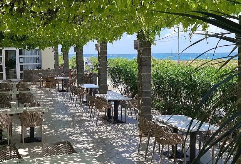 هتل Oleander  Oleander Resort