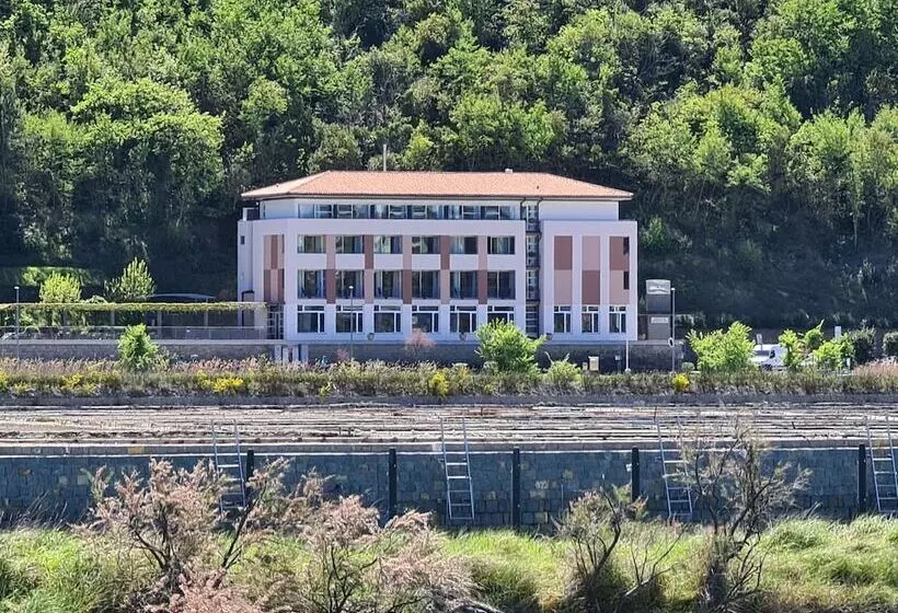 هتل Oleander  Oleander Resort