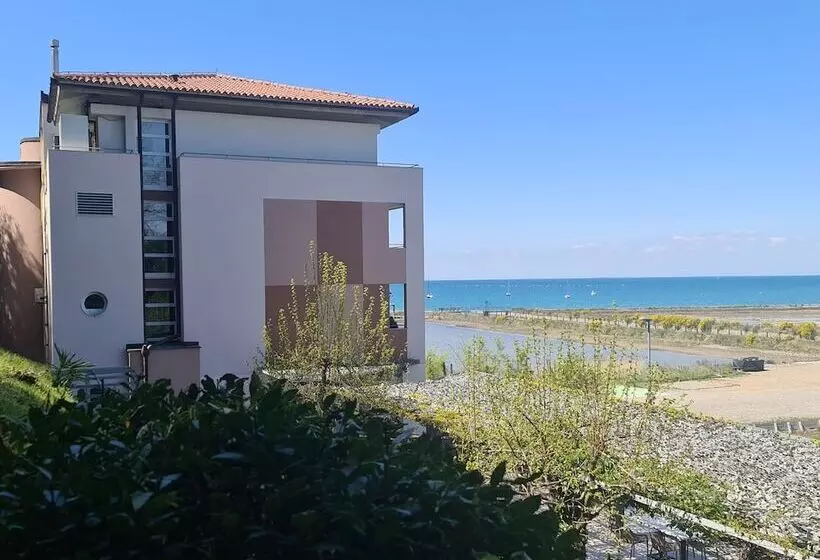 هتل Oleander  Oleander Resort