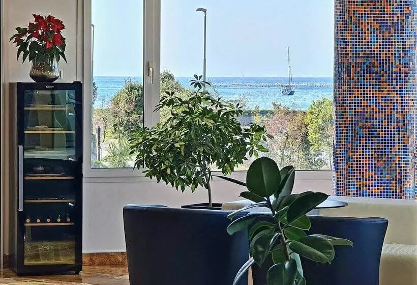 هتل Oleander  Oleander Resort