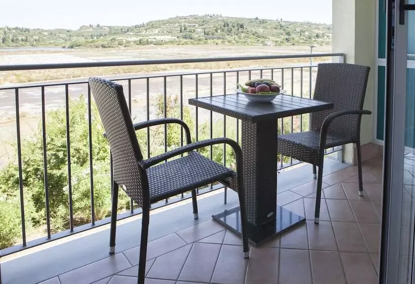 هتل Oleander  Oleander Resort