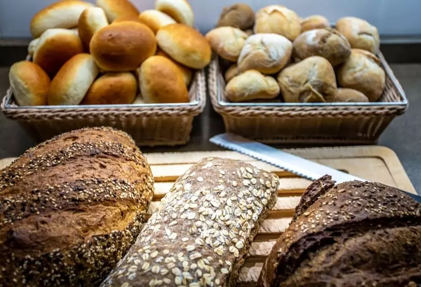 Pantheon Palace By Wp Hotels