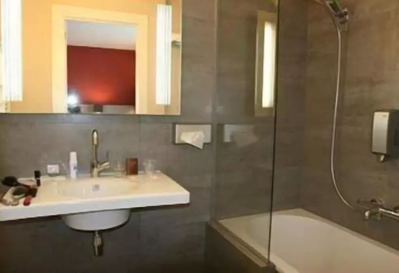 Pantheon Palace By Wp Hotels