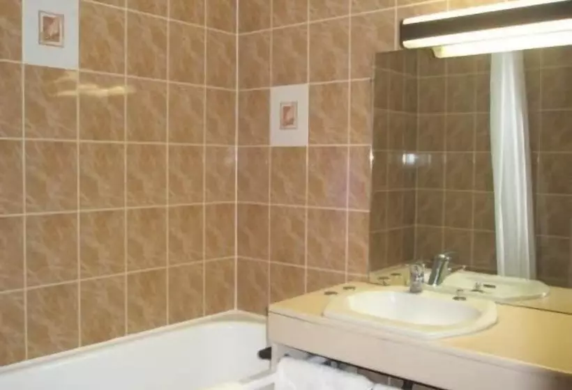 فندق Hôtel Restaurant Pavillon Carina