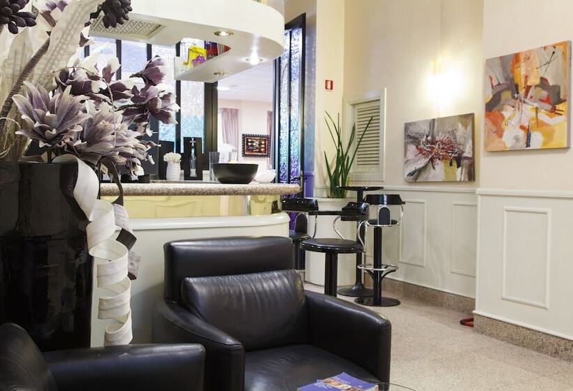 فندق Allegroitalia Alassio Rosa