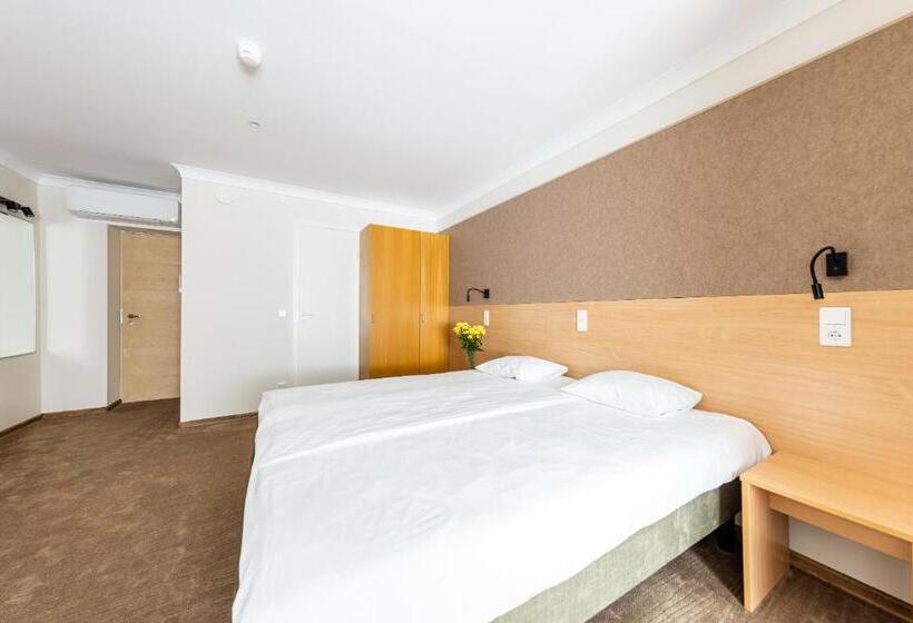 Saaremaa Rannahotell   Beach