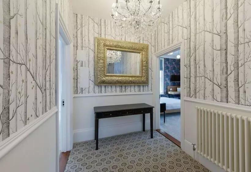 酒店 The Clarence Boutique Rooms